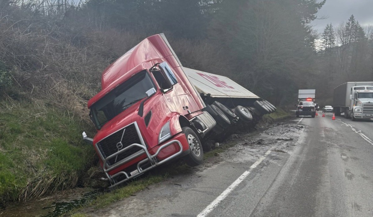 Trucks Keep Getting Stuck in Same Ditch on SR 18 Near Summit