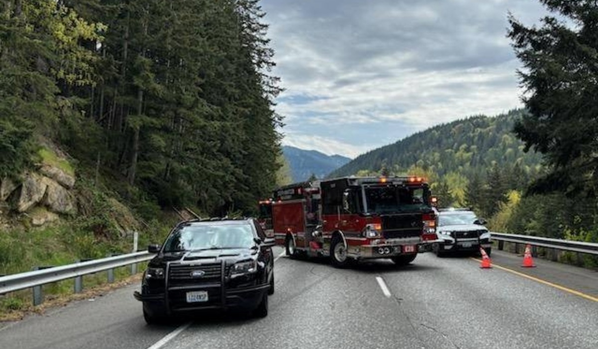 A bicyclist suffered serious injuries in a multi-vehicle crash on northbound I-5 near milepost 247