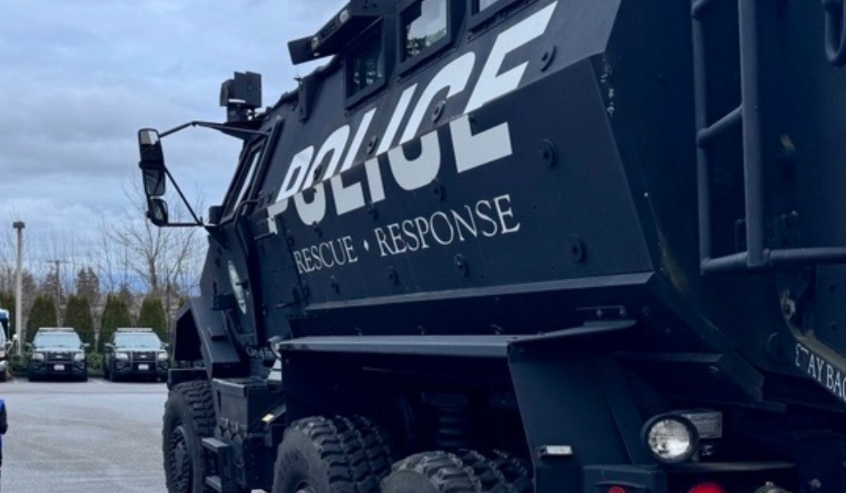 A man died after a shooting in Ferndale early Friday. A suspect fled but officers tracked him to Sandy Point and arrested him without incident.