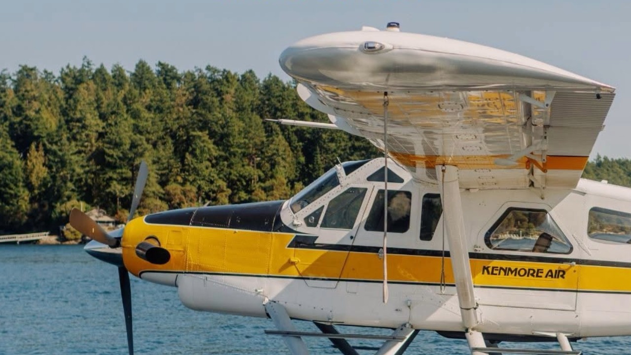 Four people were injured when a Kenmore Air seaplane carrying 10 passengers and a pilot was involved in an accident near Sucia Island Thursday evening.