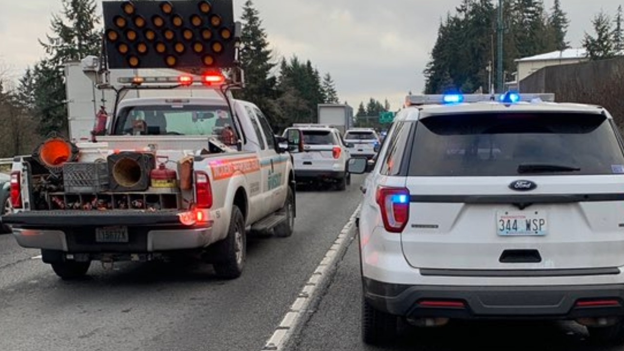 Motorcyclist Dies in Six-Vehicle Crash on I-5 in Everett